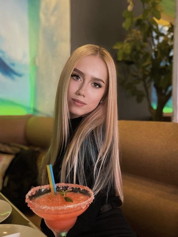 🎥 Тонечка фото 2